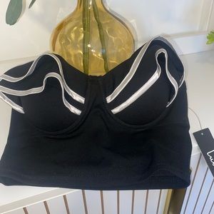 Lulu’s Black Crop Top